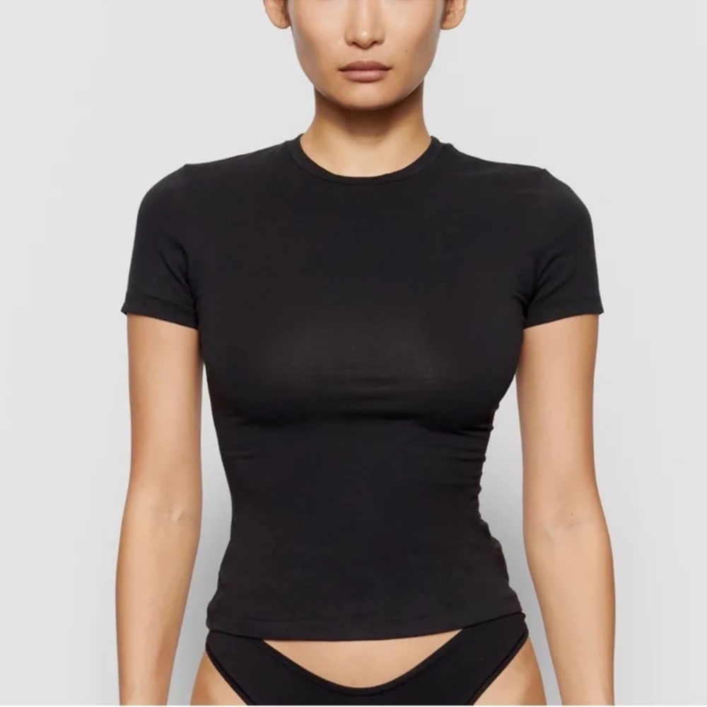NWT skims (B9) jersey cotton t shirt SOOT color 2X
